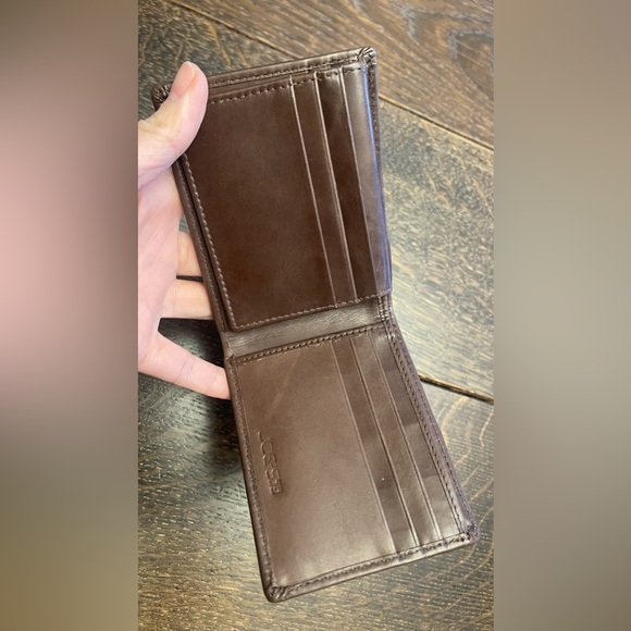 Joe’s leather wallet in brown color - Picture 3 of 4